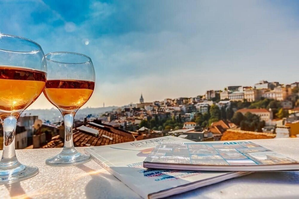 Отель Plus Hotel Cihangir Suites Apt апартаменты